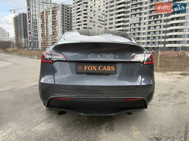 Серый Тесла Model Y, объемом двигателя 0 л и пробегом 31 тыс. км за 26999 $, фото 5 на Automoto.ua