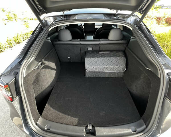Сірий Тесла Model Y, об'ємом двигуна 0 л та пробігом 23 тис. км за 25600 $, фото 24 на Automoto.ua
