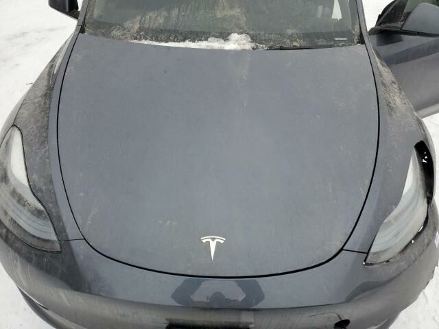 Серый Тесла Model Y, объемом двигателя 0 л и пробегом 0 тыс. км за 23500 $, фото 9 на Automoto.ua