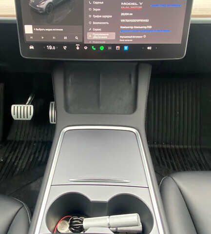 Серый Тесла Model Y, объемом двигателя 0 л и пробегом 26 тыс. км за 39000 $, фото 26 на Automoto.ua