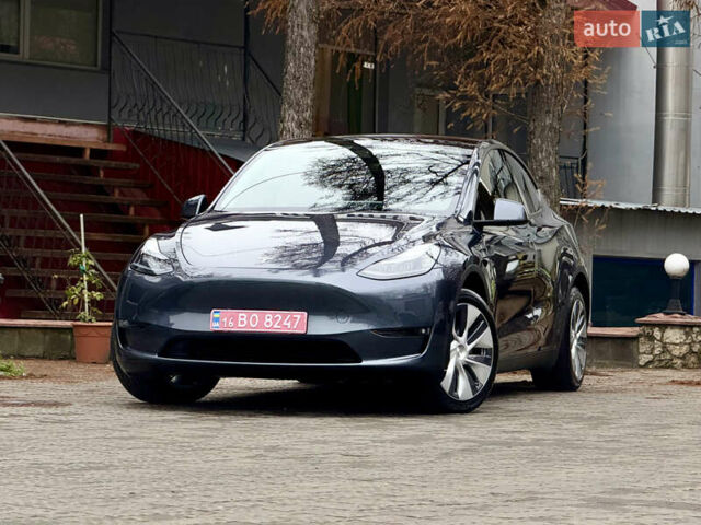 Сірий Тесла Model Y, об'ємом двигуна 0 л та пробігом 35 тис. км за 27999 $, фото 12 на Automoto.ua