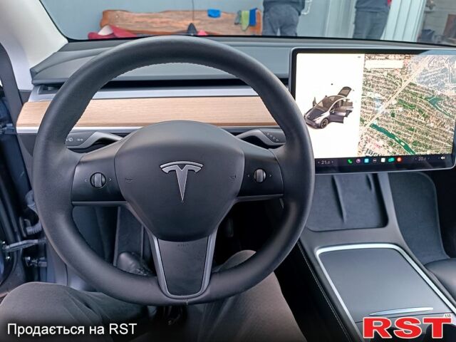 Серый Тесла Model Y, объемом двигателя 0.33 л и пробегом 43 тыс. км за 33333 $, фото 12 на Automoto.ua