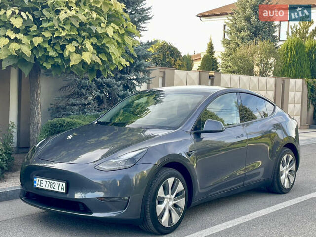 Сірий Тесла Model Y, об'ємом двигуна 0 л та пробігом 21 тис. км за 24700 $, фото 3 на Automoto.ua