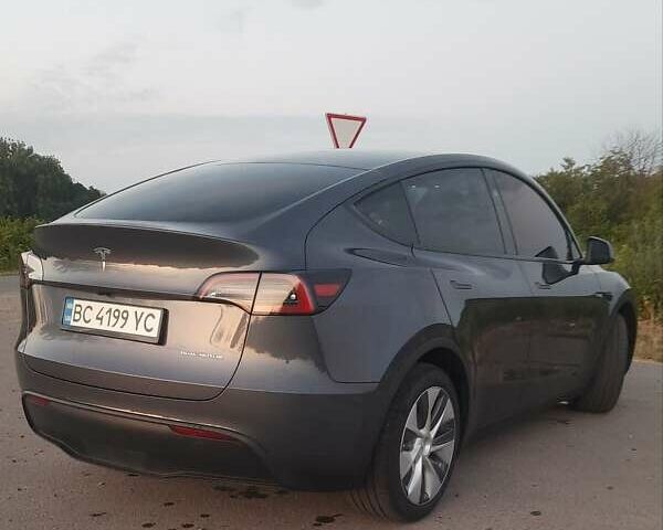 Сірий Тесла Model Y, об'ємом двигуна 0 л та пробігом 45 тис. км за 26600 $, фото 19 на Automoto.ua
