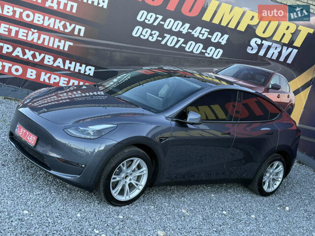 Сірий Тесла Model Y, об'ємом двигуна 0 л та пробігом 68 тис. км за 24499 $, фото 7 на Automoto.ua