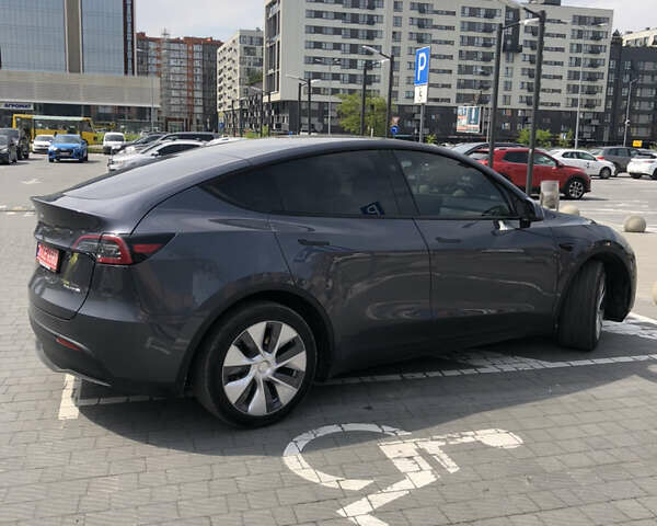 Сірий Тесла Model Y, об'ємом двигуна 0 л та пробігом 26 тис. км за 29000 $, фото 6 на Automoto.ua
