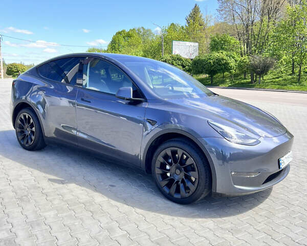Серый Тесла Model Y, объемом двигателя 0 л и пробегом 38 тыс. км за 26900 $, фото 9 на Automoto.ua