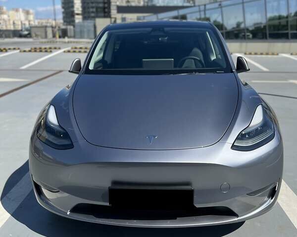Серый Тесла Model Y, объемом двигателя 0 л и пробегом 11 тыс. км за 48500 $, фото 2 на Automoto.ua