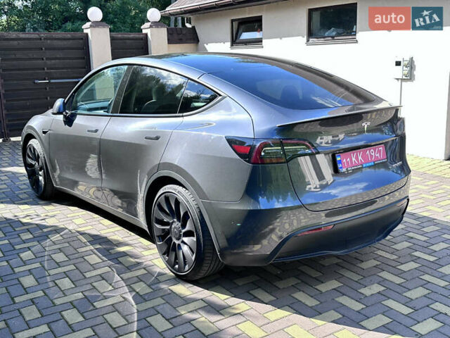 Серый Тесла Model Y, объемом двигателя 0 л и пробегом 2 тыс. км за 41000 $, фото 3 на Automoto.ua