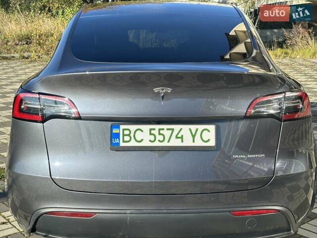 Серый Тесла Model Y, объемом двигателя 0 л и пробегом 35 тыс. км за 26700 $, фото 11 на Automoto.ua