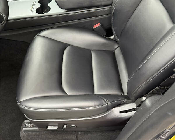 Сірий Тесла Model Y, об'ємом двигуна 0 л та пробігом 37 тис. км за 26800 $, фото 7 на Automoto.ua