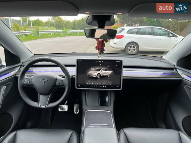 Серый Тесла Model Y, объемом двигателя 0 л и пробегом 19 тыс. км за 33700 $, фото 29 на Automoto.ua