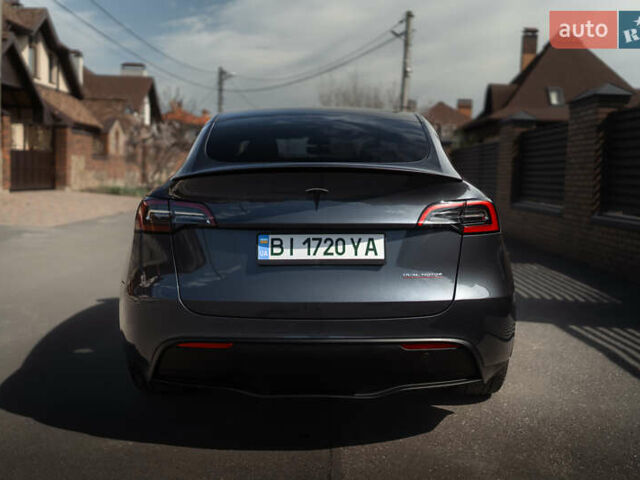 Серый Тесла Model Y, объемом двигателя 0 л и пробегом 20 тыс. км за 38000 $, фото 20 на Automoto.ua