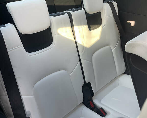 Сірий Тесла Model Y, об'ємом двигуна 0 л та пробігом 43 тис. км за 28500 $, фото 144 на Automoto.ua