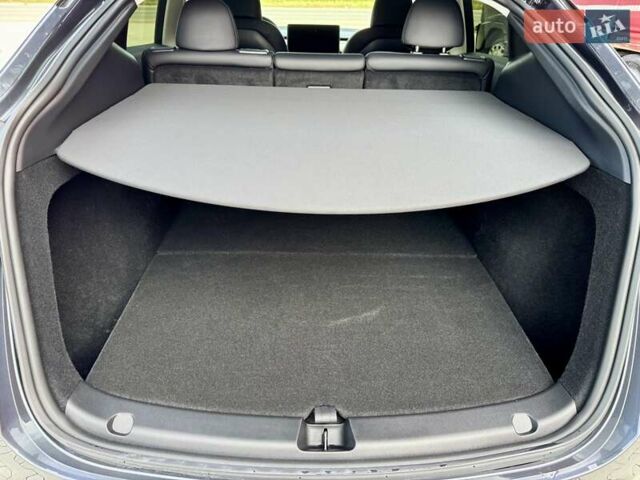 Серый Тесла Model Y, объемом двигателя 0 л и пробегом 15 тыс. км за 32000 $, фото 23 на Automoto.ua