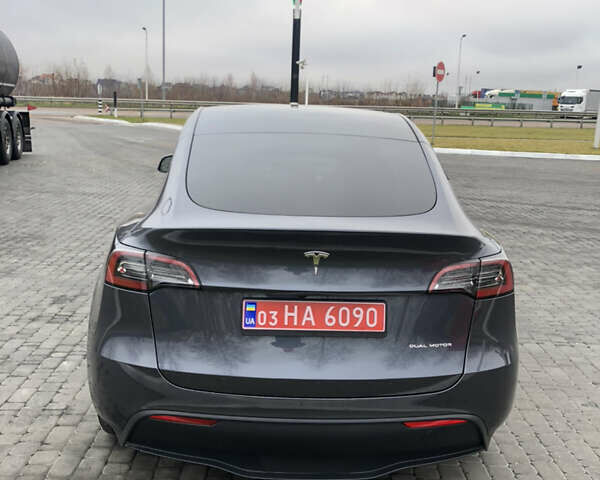 Серый Тесла Model Y, объемом двигателя 0 л и пробегом 9 тыс. км за 34750 $, фото 18 на Automoto.ua