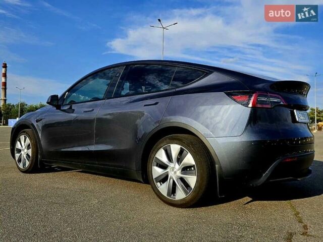 Серый Тесла Model Y, объемом двигателя 0 л и пробегом 34 тыс. км за 28300 $, фото 4 на Automoto.ua