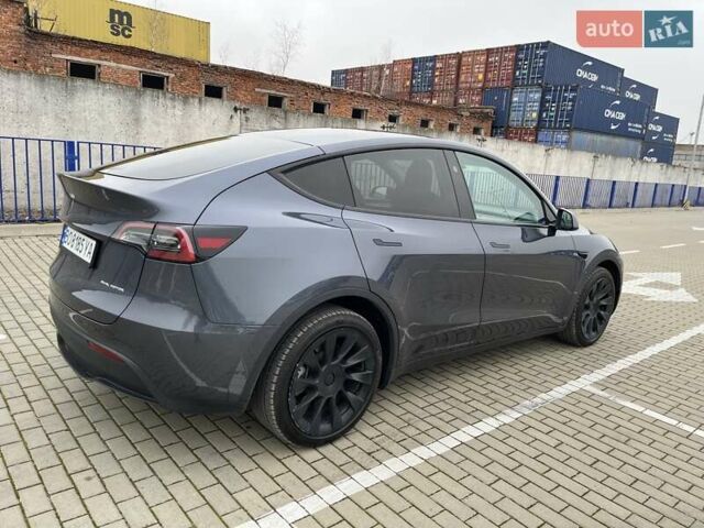 Серый Тесла Model Y, объемом двигателя 0 л и пробегом 60 тыс. км за 29000 $, фото 20 на Automoto.ua