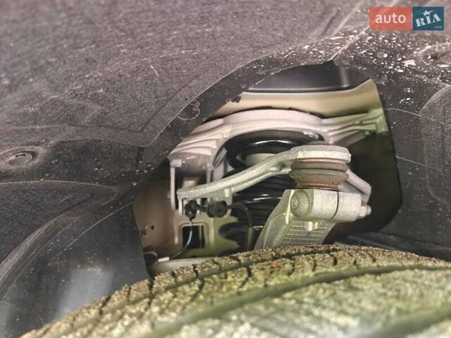 Серый Тесла Model Y, объемом двигателя 0 л и пробегом 17 тыс. км за 28777 $, фото 22 на Automoto.ua