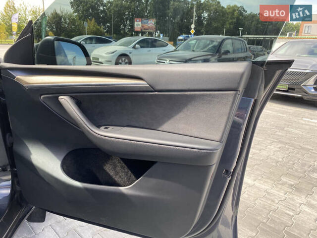 Сірий Тесла Model Y, об'ємом двигуна 0 л та пробігом 116 тис. км за 33000 $, фото 14 на Automoto.ua