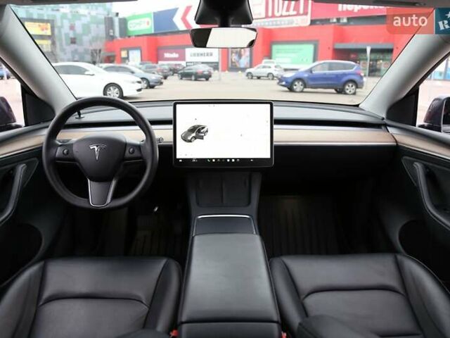 Серый Тесла Model Y, объемом двигателя 0 л и пробегом 50 тыс. км за 33900 $, фото 12 на Automoto.ua