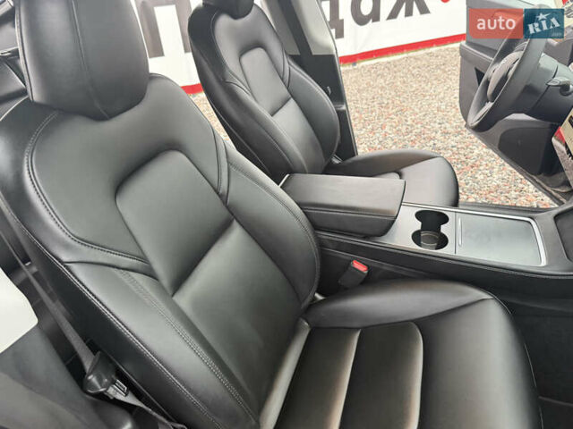 Тесла Model Y 2023 в Борисполе на Automoto.ua Серый Тесла Model Y, объемом двигателя 0 л и пробегом 4 тыс. км за 32000 $, фото 24 на Automoto.ua