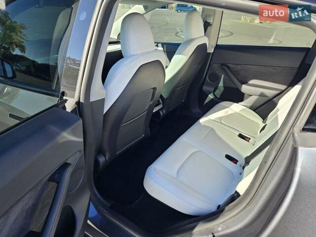 Серый Тесла Model Y, объемом двигателя 0 л и пробегом 29 тыс. км за 27900 $, фото 29 на Automoto.ua