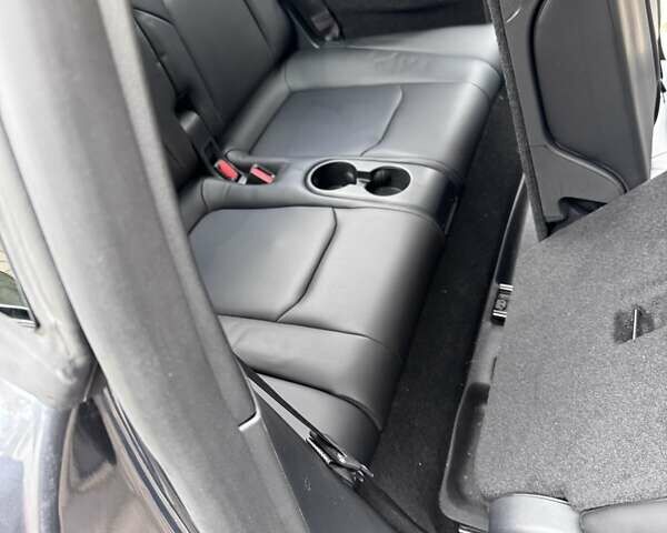 Тесла Model Y 2023 в Ровно на Automoto.ua Серый Тесла Model Y, объемом двигателя 0 л и пробегом 30 тыс. км за 30000 $, фото 52 на Automoto.ua