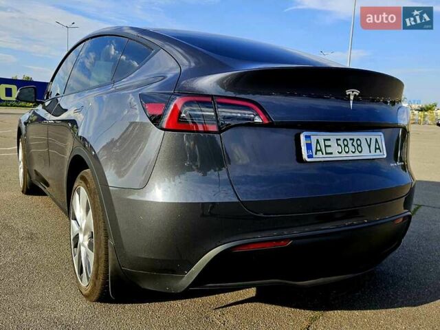 Серый Тесла Model Y, объемом двигателя 0 л и пробегом 34 тыс. км за 28300 $, фото 6 на Automoto.ua