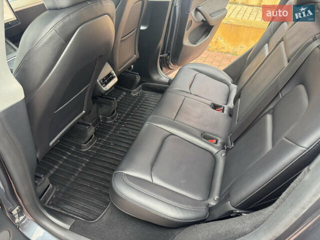 Сірий Тесла Model Y, об'ємом двигуна 0 л та пробігом 25 тис. км за 30000 $, фото 23 на Automoto.ua