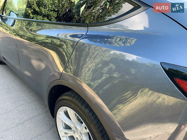 Серый Тесла Model Y, объемом двигателя 0 л и пробегом 47 тыс. км за 28028 $, фото 14 на Automoto.ua