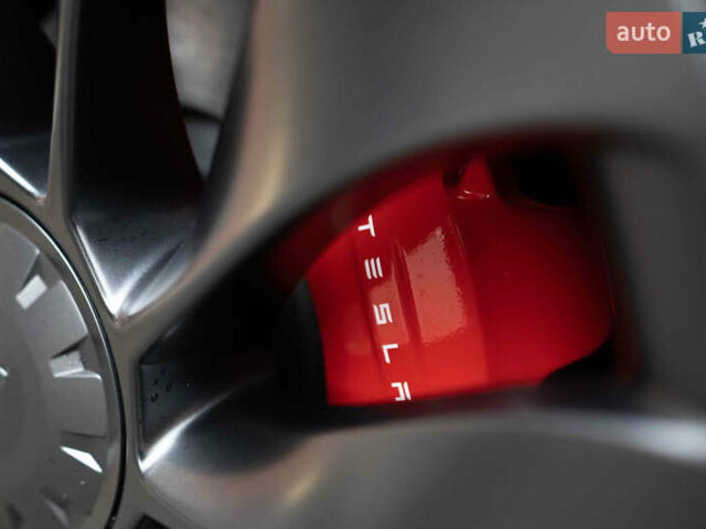 Серый Тесла Model Y, объемом двигателя 0 л и пробегом 5 тыс. км за 40900 $, фото 8 на Automoto.ua