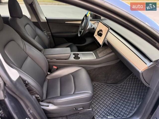 Серый Тесла Model Y, объемом двигателя 0 л и пробегом 71 тыс. км за 29000 $, фото 14 на Automoto.ua