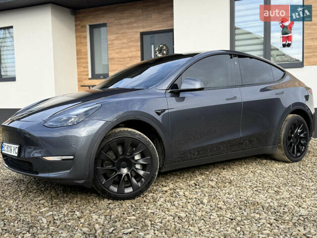Сірий Тесла Model Y, об'ємом двигуна 0 л та пробігом 28 тис. км за 27900 $, фото 4 на Automoto.ua