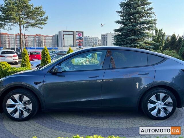 Сірий Тесла Model Y, об'ємом двигуна 82 л та пробігом 3 тис. км за 38800 $, фото 3 на Automoto.ua