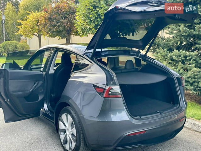 Сірий Тесла Model Y, об'ємом двигуна 0 л та пробігом 21 тис. км за 26300 $, фото 8 на Automoto.ua