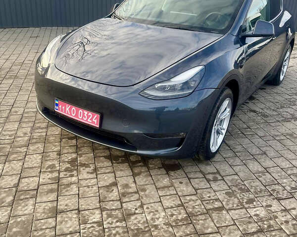 Серый Тесла Model Y, объемом двигателя 0 л и пробегом 20 тыс. км за 25500 $, фото 16 на Automoto.ua
