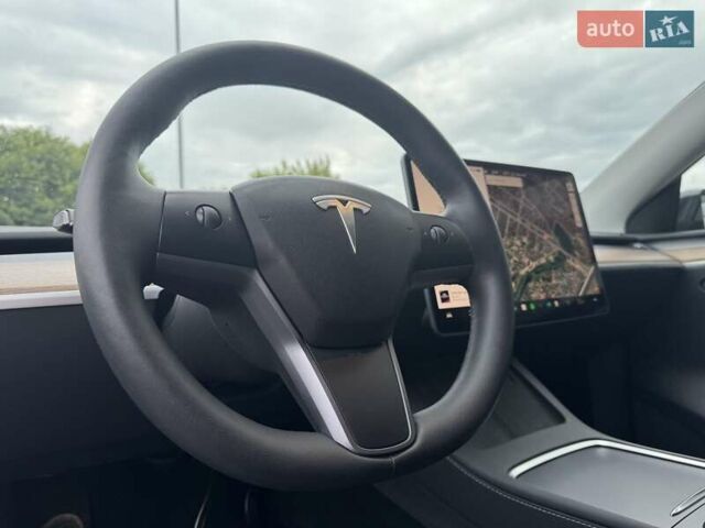 Сірий Тесла Model Y, об'ємом двигуна 0 л та пробігом 17 тис. км за 35999 $, фото 51 на Automoto.ua