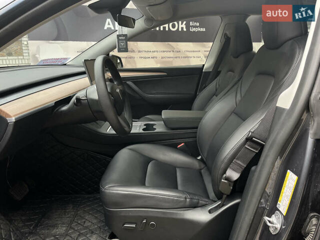 Серый Тесла Model Y, объемом двигателя 0 л и пробегом 10 тыс. км за 41000 $, фото 11 на Automoto.ua