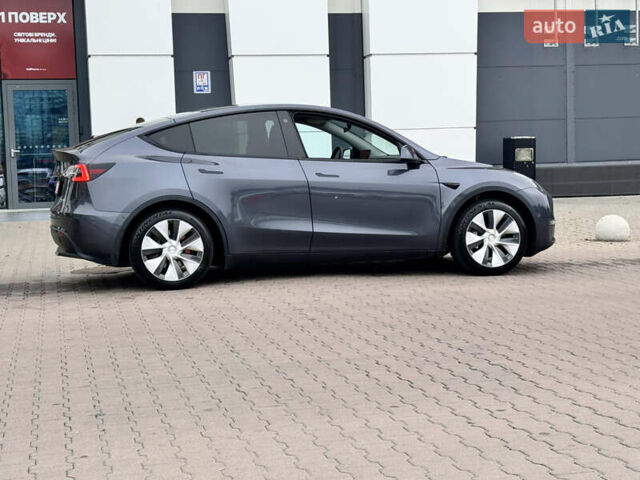 Сірий Тесла Model Y, об'ємом двигуна 0 л та пробігом 88 тис. км за 25500 $, фото 3 на Automoto.ua
