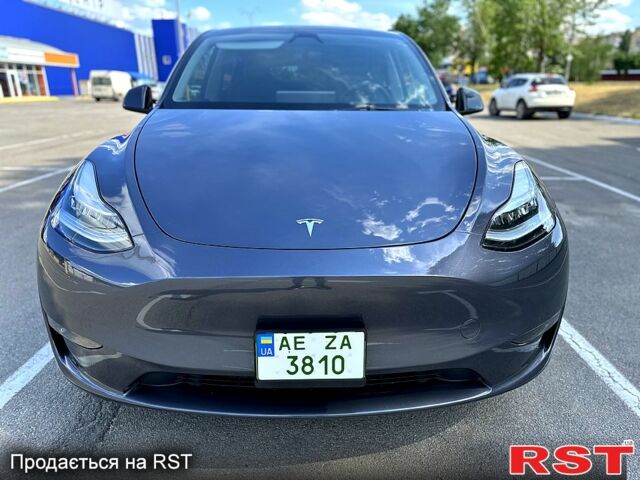 Серый Тесла Model Y, объемом двигателя 0 л и пробегом 13 тыс. км за 28650 $, фото 9 на Automoto.ua