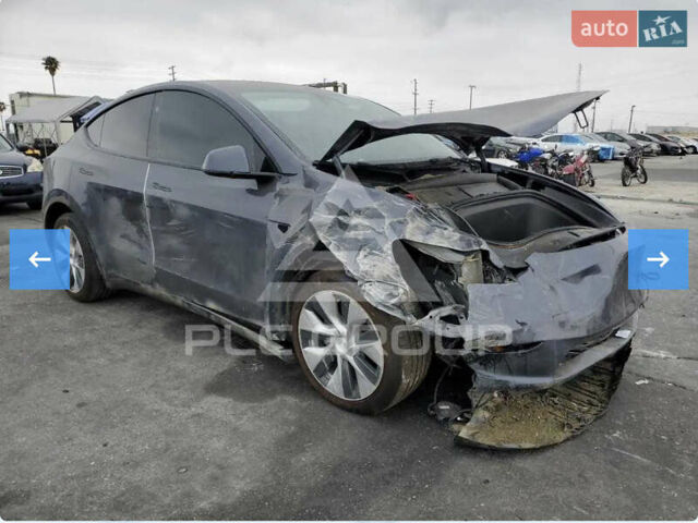 Серый Тесла Model Y, объемом двигателя 0 л и пробегом 44 тыс. км за 26900 $, фото 11 на Automoto.ua