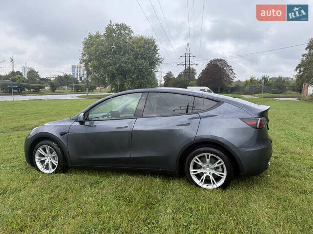 Серый Тесла Model Y, объемом двигателя 0 л и пробегом 44 тыс. км за 26900 $, фото 7 на Automoto.ua