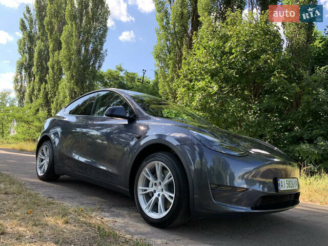 Серый Тесла Model Y, объемом двигателя 0 л и пробегом 47 тыс. км за 28028 $, фото 3 на Automoto.ua