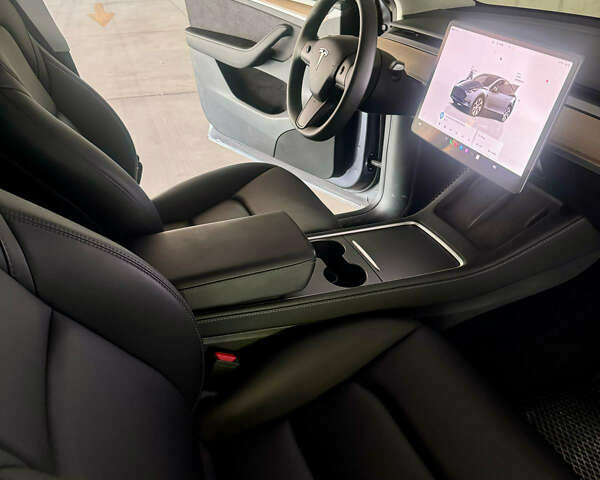 Тесла Model Y 2023 у Бережанах на Automoto.ua Сірий Тесла Model Y, об'ємом двигуна 0 л та пробігом 24 тис. км за 31000 $, фото 7 на Automoto.ua