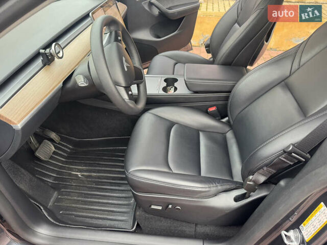 Сірий Тесла Model Y, об'ємом двигуна 0 л та пробігом 25 тис. км за 30000 $, фото 26 на Automoto.ua