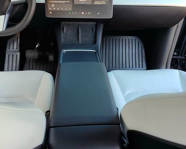 Сірий Тесла Model Y, об'ємом двигуна 0 л та пробігом 3 тис. км за 31700 $, фото 8 на Automoto.ua