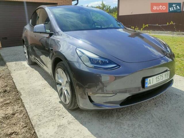 Серый Тесла Model Y, объемом двигателя 0 л и пробегом 30 тыс. км за 32350 $, фото 10 на Automoto.ua