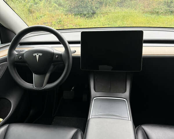 Сірий Тесла Model Y, об'ємом двигуна 0 л та пробігом 37 тис. км за 26800 $, фото 12 на Automoto.ua