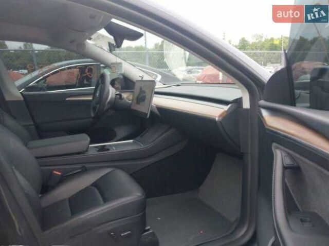 Сірий Тесла Model Y, об'ємом двигуна 0 л та пробігом 67 тис. км за 23200 $, фото 4 на Automoto.ua